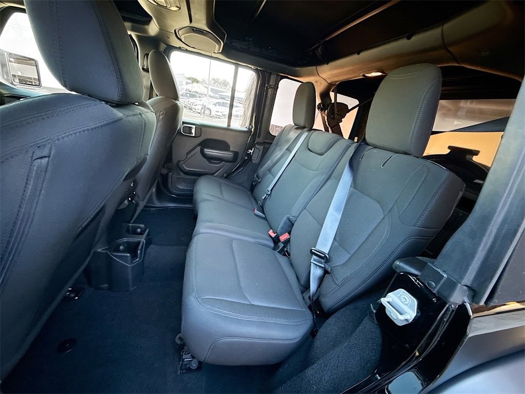 Used 2021 Jeep Wrangler Unlimited Sport image 26