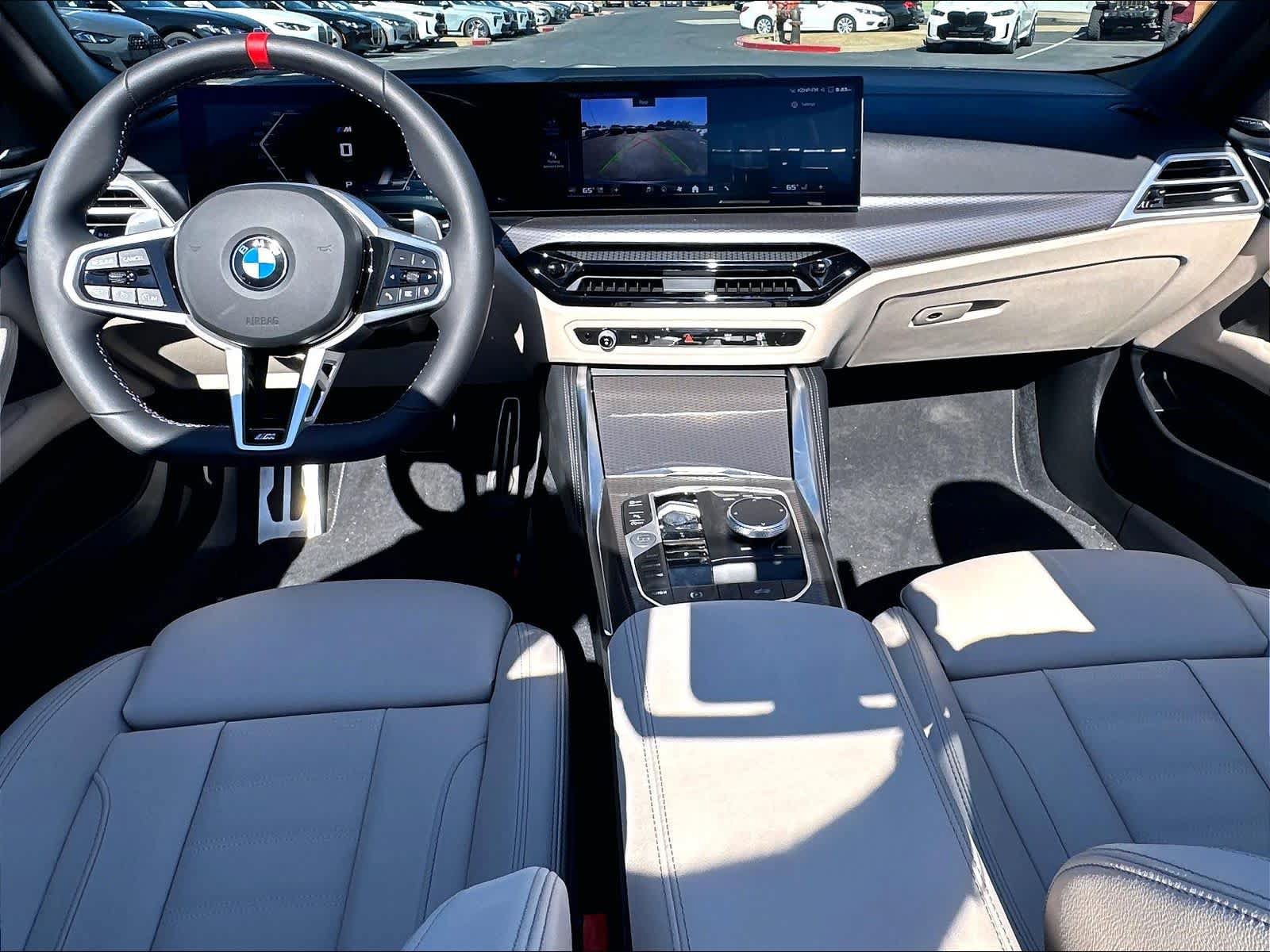Used 2025 BMW M440i Convertible w/ Premium Package RWD image 10