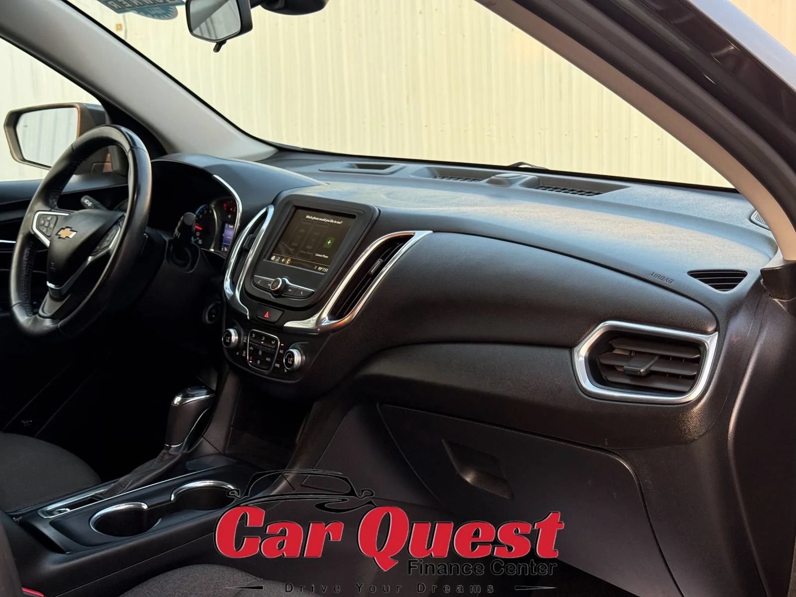 Used 2019 Chevrolet Equinox LT w/ Driver Convenience Package FWD image 20