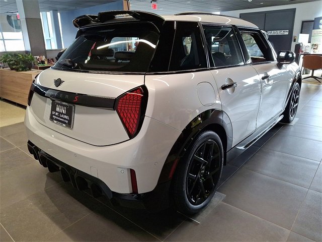 New 2026 MINI Cooper S image 3
