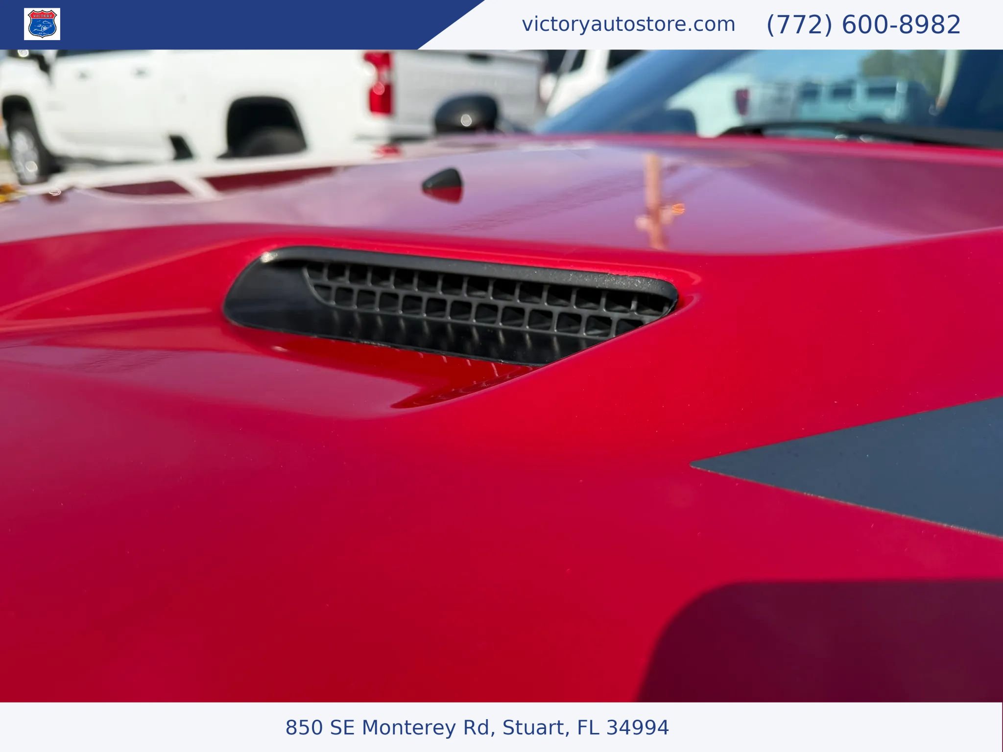 Used 2012 Dodge Challenger R/T RWD image 17