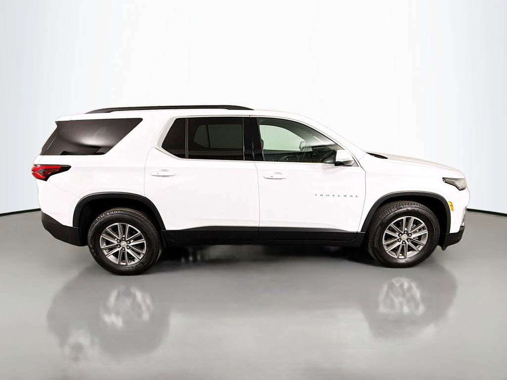 Used 2024 Chevrolet Traverse LT image 8