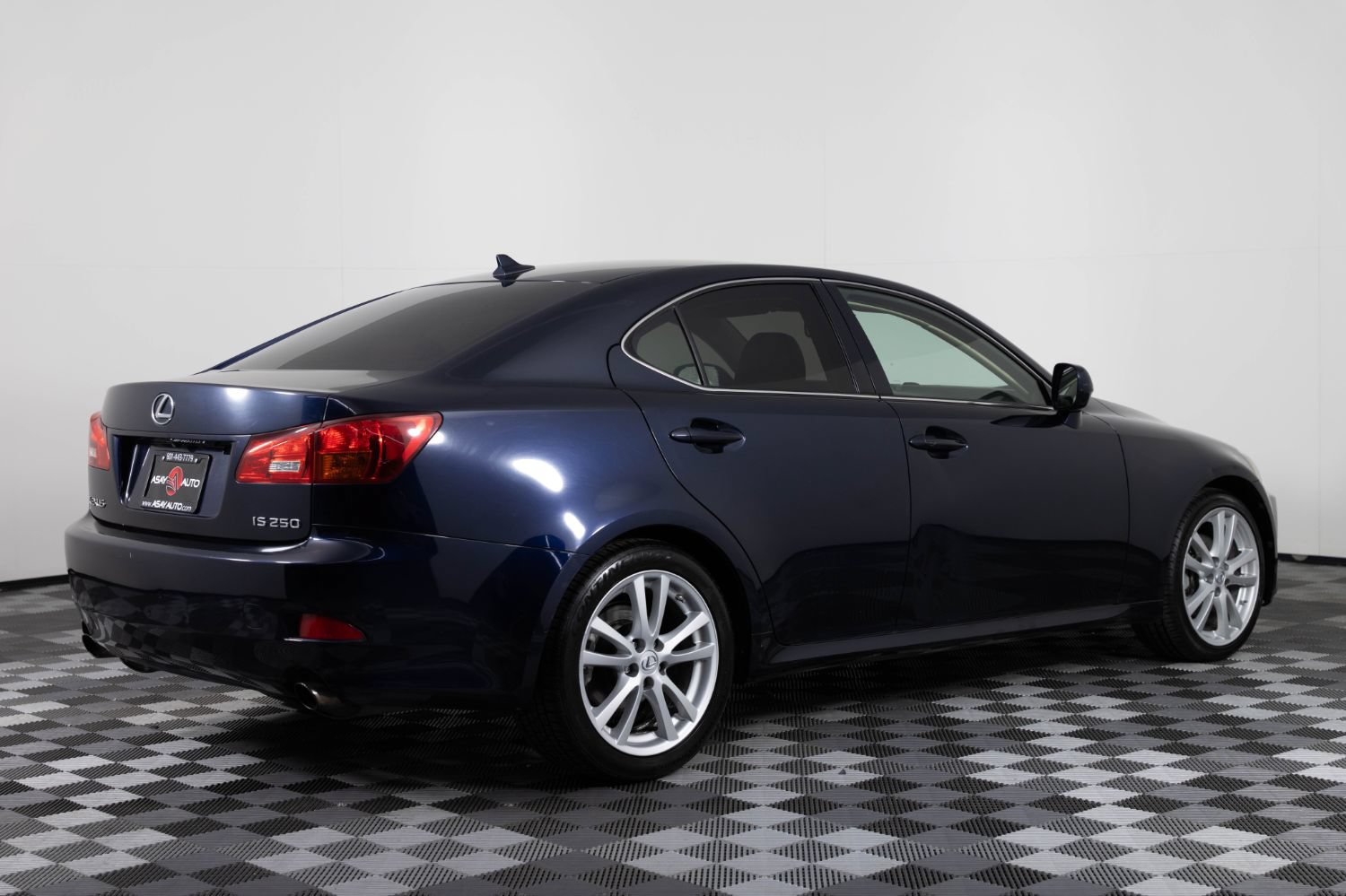 Used 2007 Lexus IS 250 RWD image 8