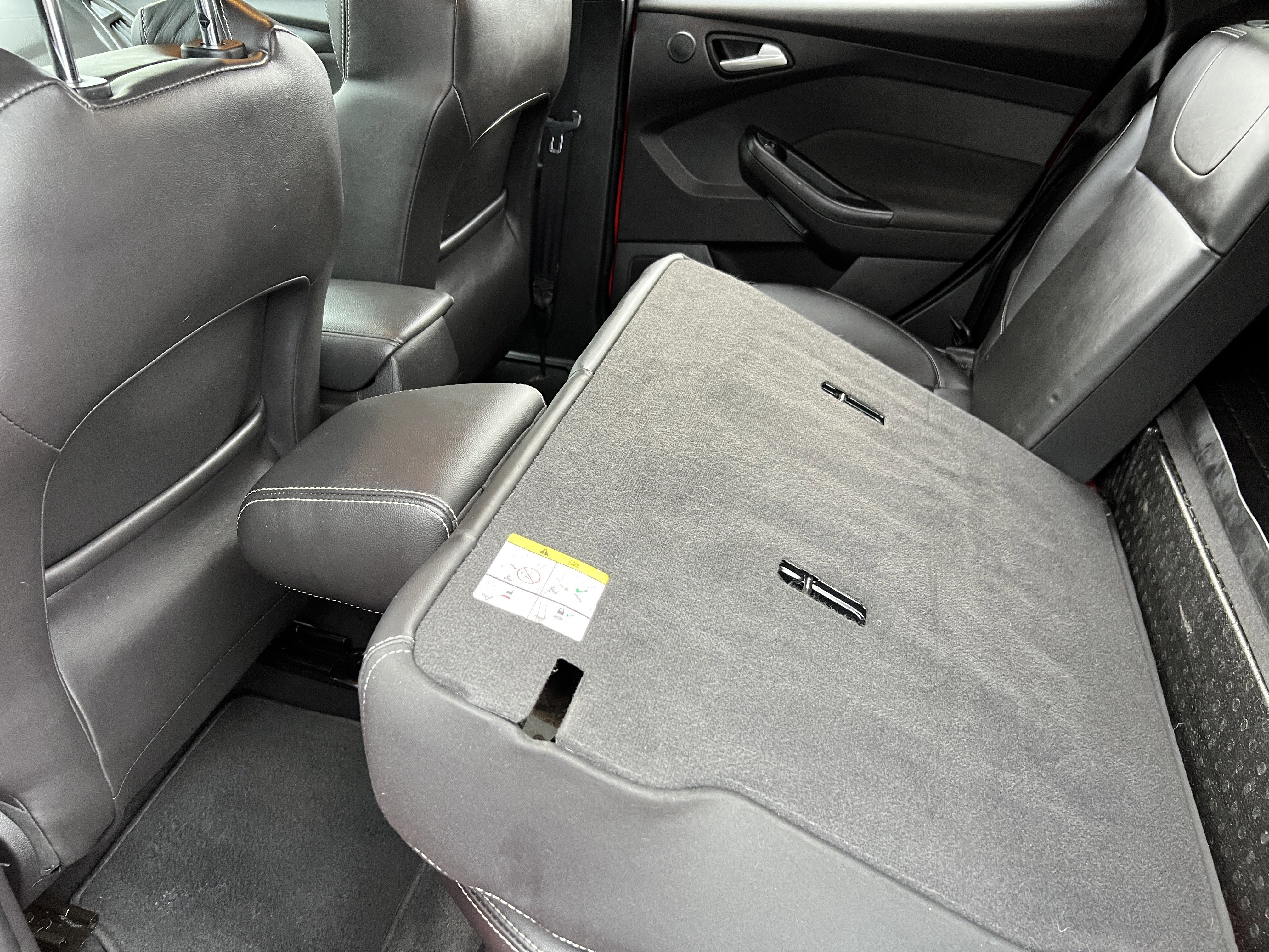 Used 2013 Ford Focus ST image 16