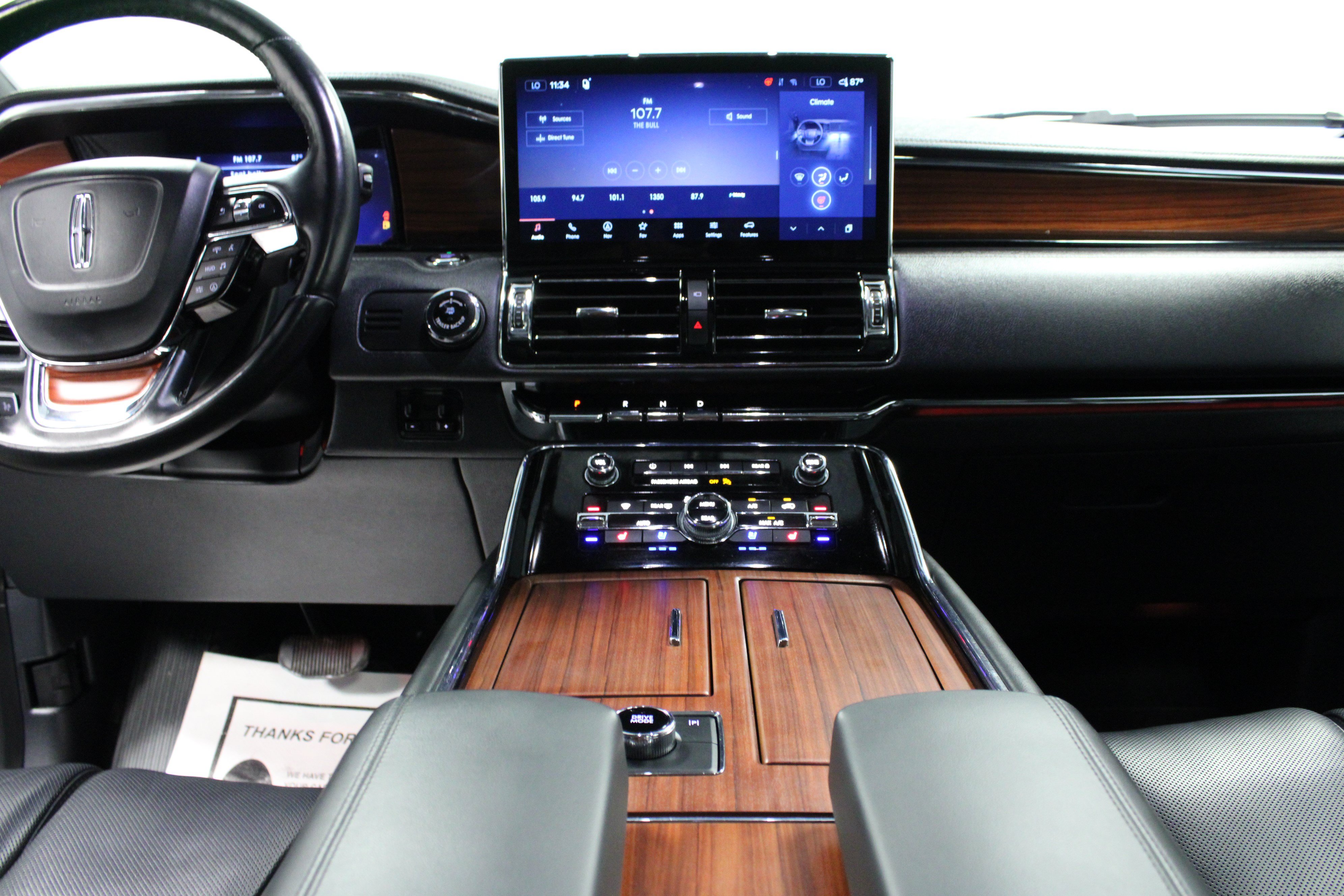 Used 2024 Lincoln Navigator L Reserve AWD/4WD image 19