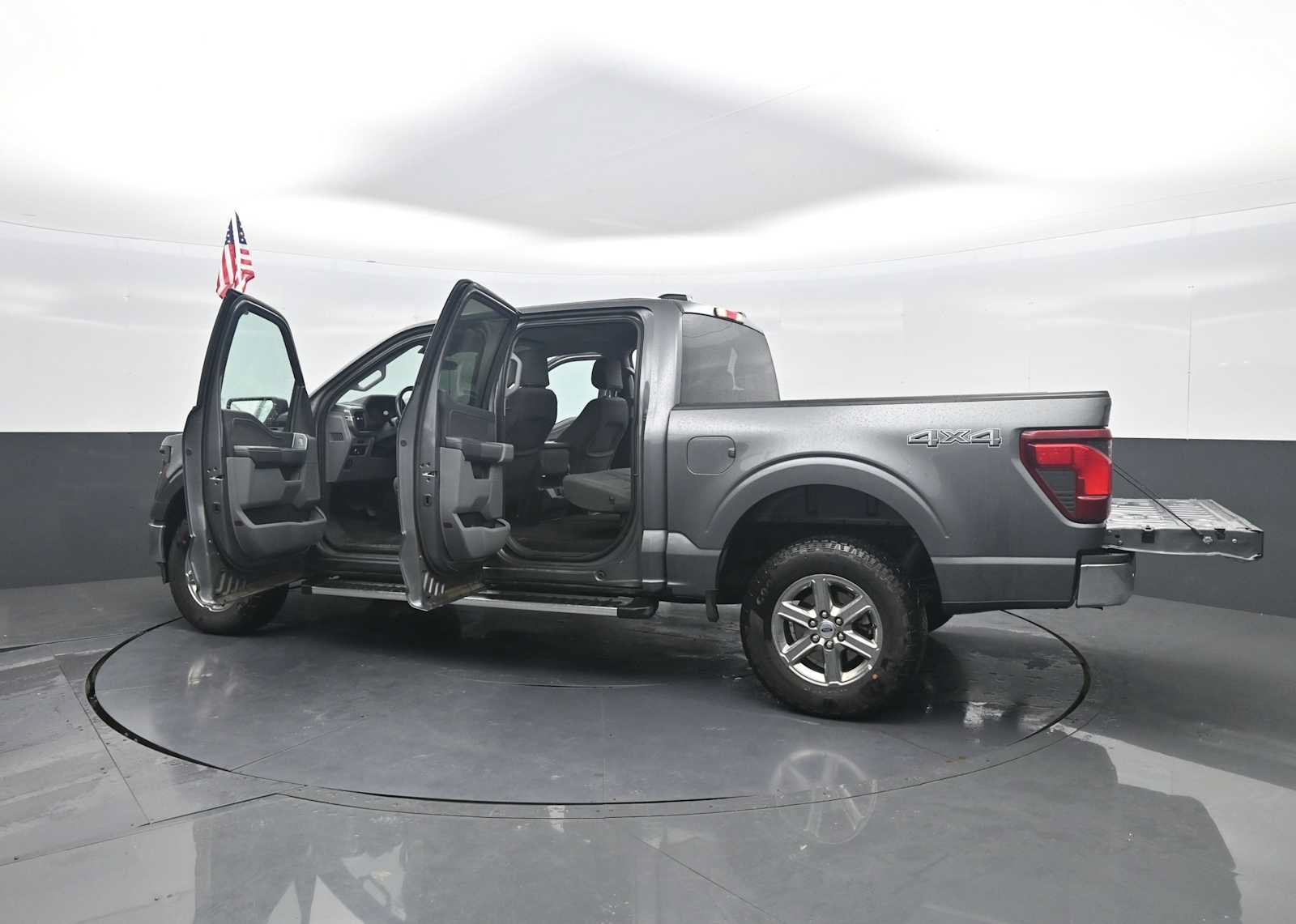 Used 2025 Ford F150 XLT w/ Equipment Group 301A Standard AWD/4WD image 52