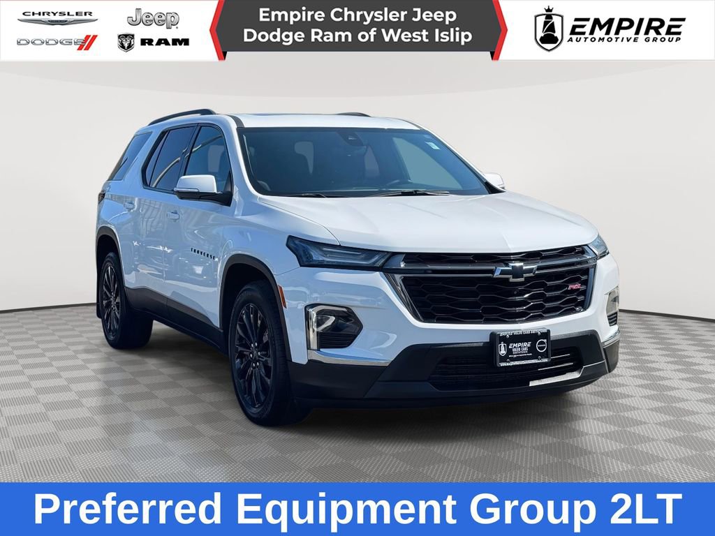 Used 2023 Chevrolet Traverse RS