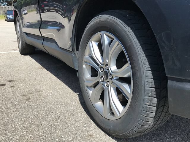 Used 2024 Ford Edge Titanium AWD/4WD image 12