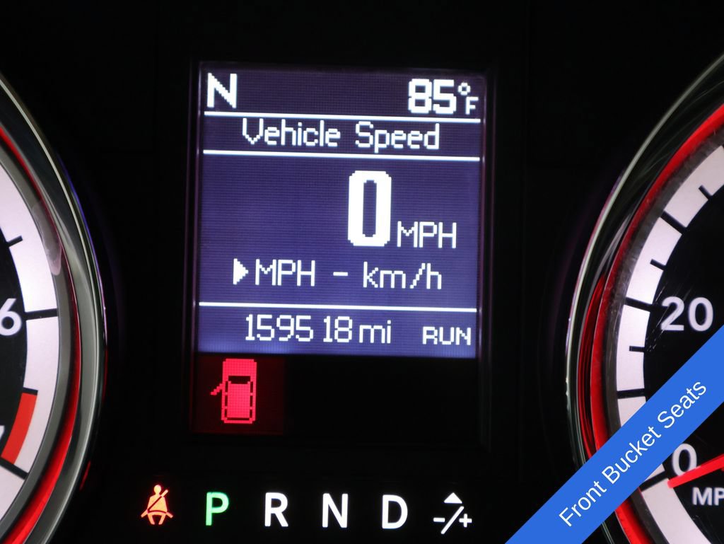 Used 2015 Dodge Grand Caravan SXT w/ Rear Park Assist Package FWD image 4