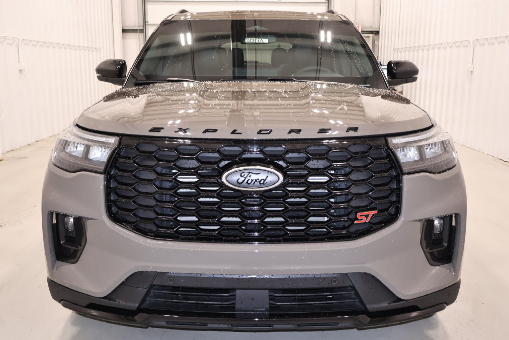 Certified 2026 Ford Explorer ST w/ Sun And Sound Package AWD/4WD image 5