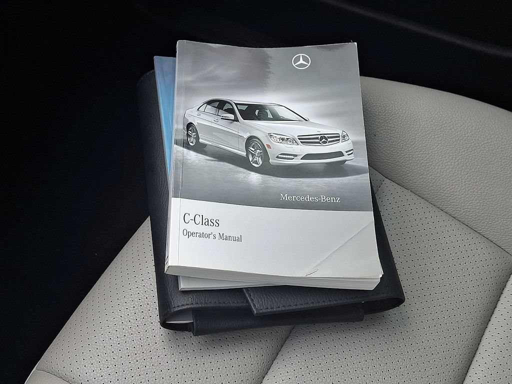 Used 2014 Mercedes-Benz C 300 4MATIC Sedan image 25