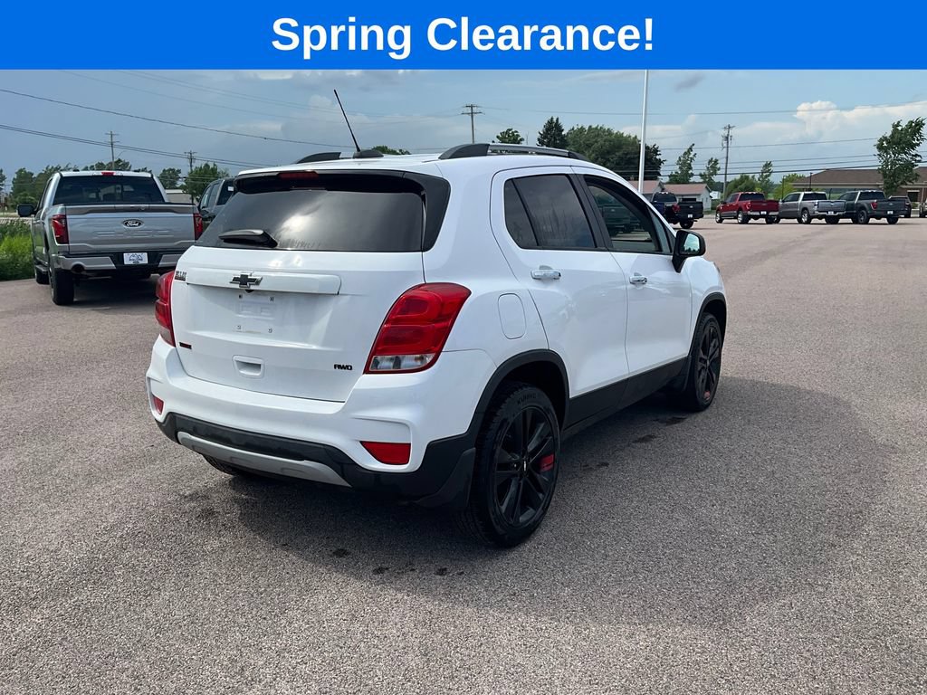 Used 2018 Chevrolet Trax LT w/ Redline Edition AWD/4WD image 7
