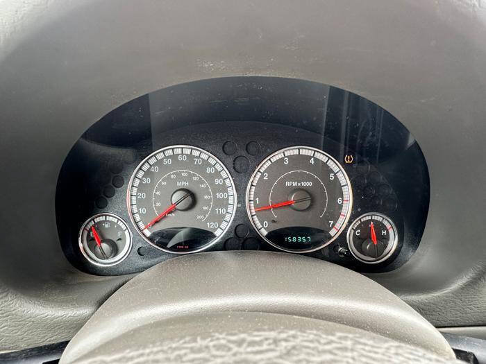 Used 2005 Jeep Liberty Limited AWD/4WD image 34