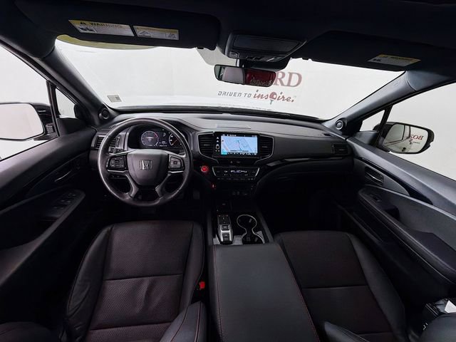 Used 2025 Honda Ridgeline Black Edition image 31