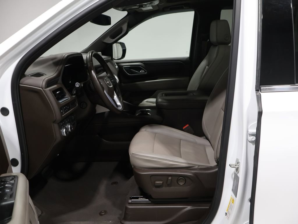 Used 2024 GMC Yukon XL SLT image 12