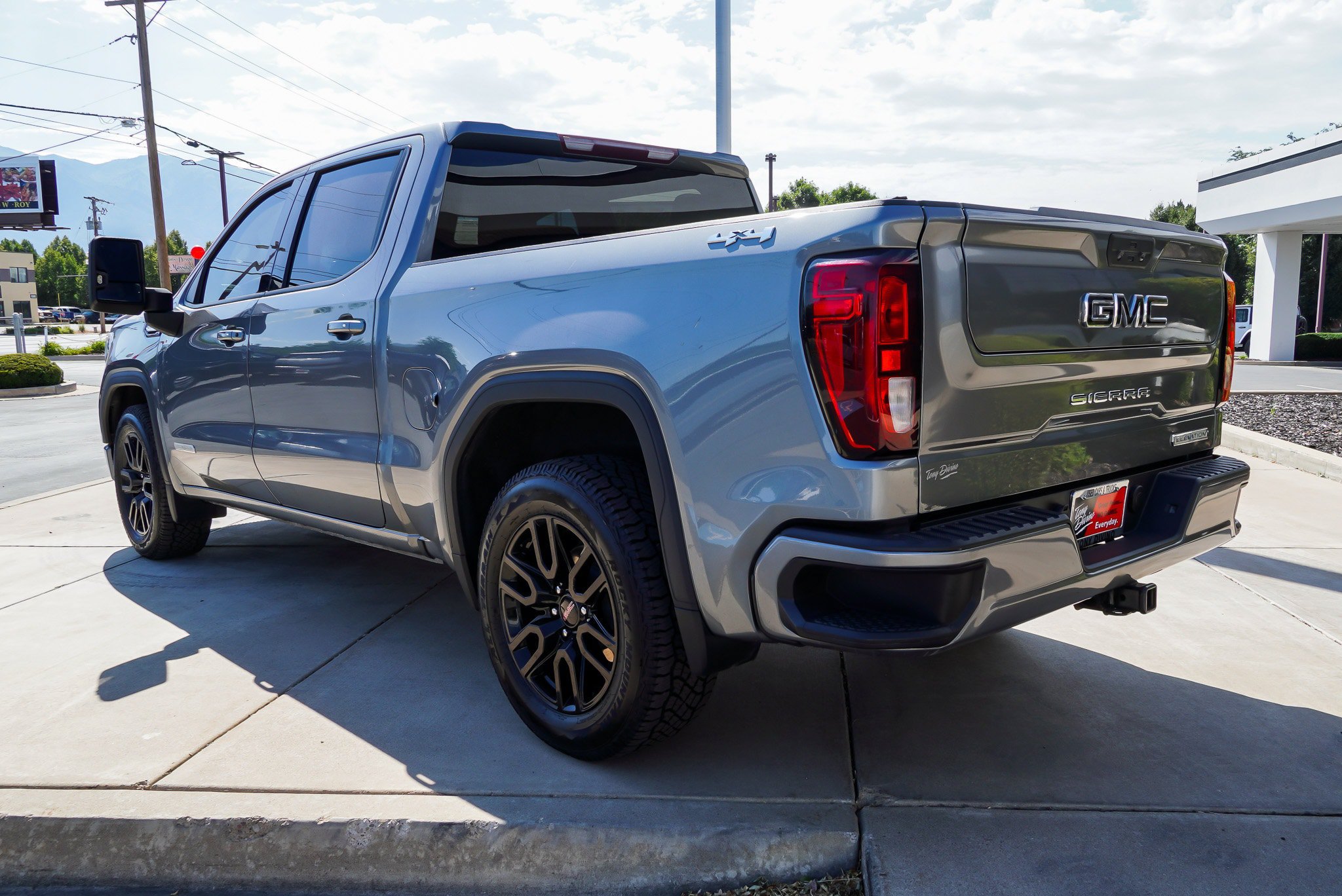 Used 2021 GMC Sierra 1500 Elevation AWD/4WD image 6