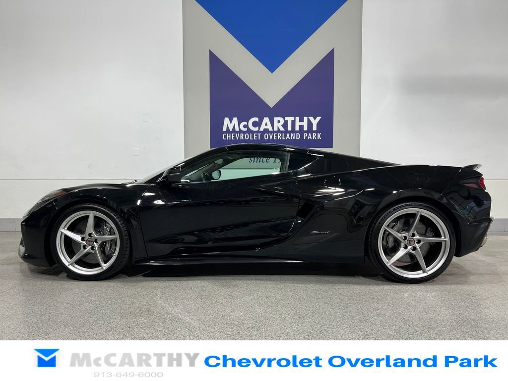 Used 2024 Chevrolet Corvette E-Ray image 17