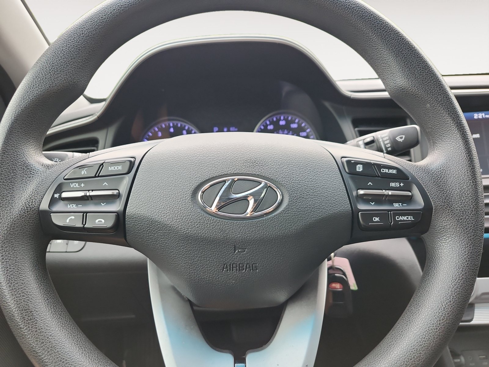 Used 2019 Hyundai Elantra SEL w/ Cargo Package FWD image 12