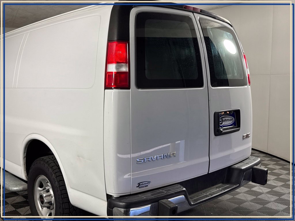 Used 2020 GMC Savana 2500 w/ Driver Convenience Package RWD image 48