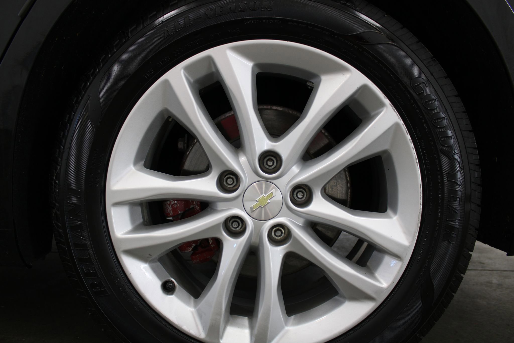 Used 2018 Chevrolet Malibu LT image 9