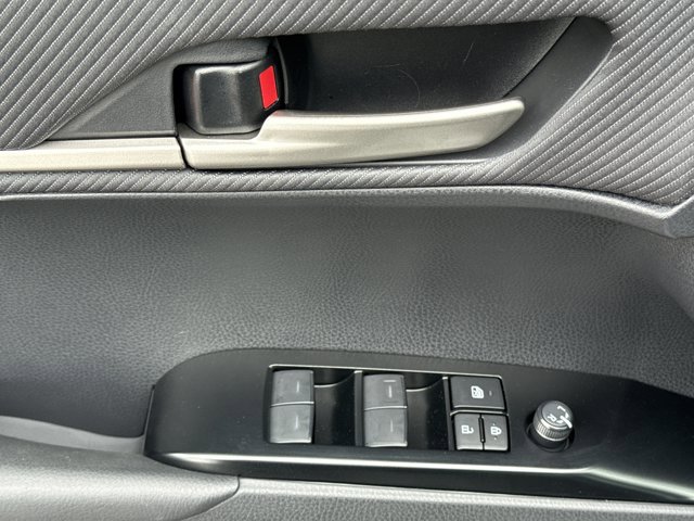 Used 2026 Toyota Camry SE w/ Convenience Package FWD image 15