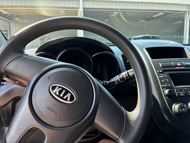 Used 2012 Kia Soul FWD image 8
