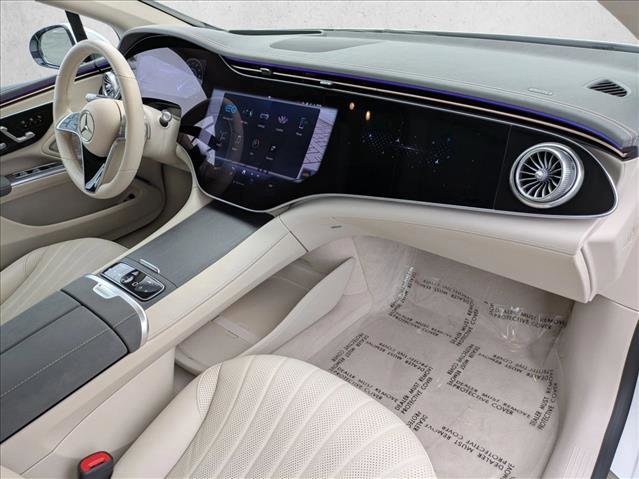 Certified 2022 Mercedes-Benz EQS 580 4MATIC Sedan image 25