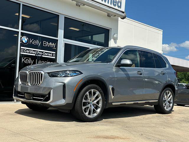 Used 2024 BMW X5 xDrive40i w/ Premium Package AWD/4WD image 4