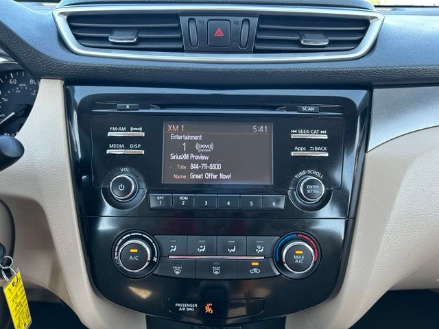 Used 2015 Nissan Rogue S AWD/4WD image 14