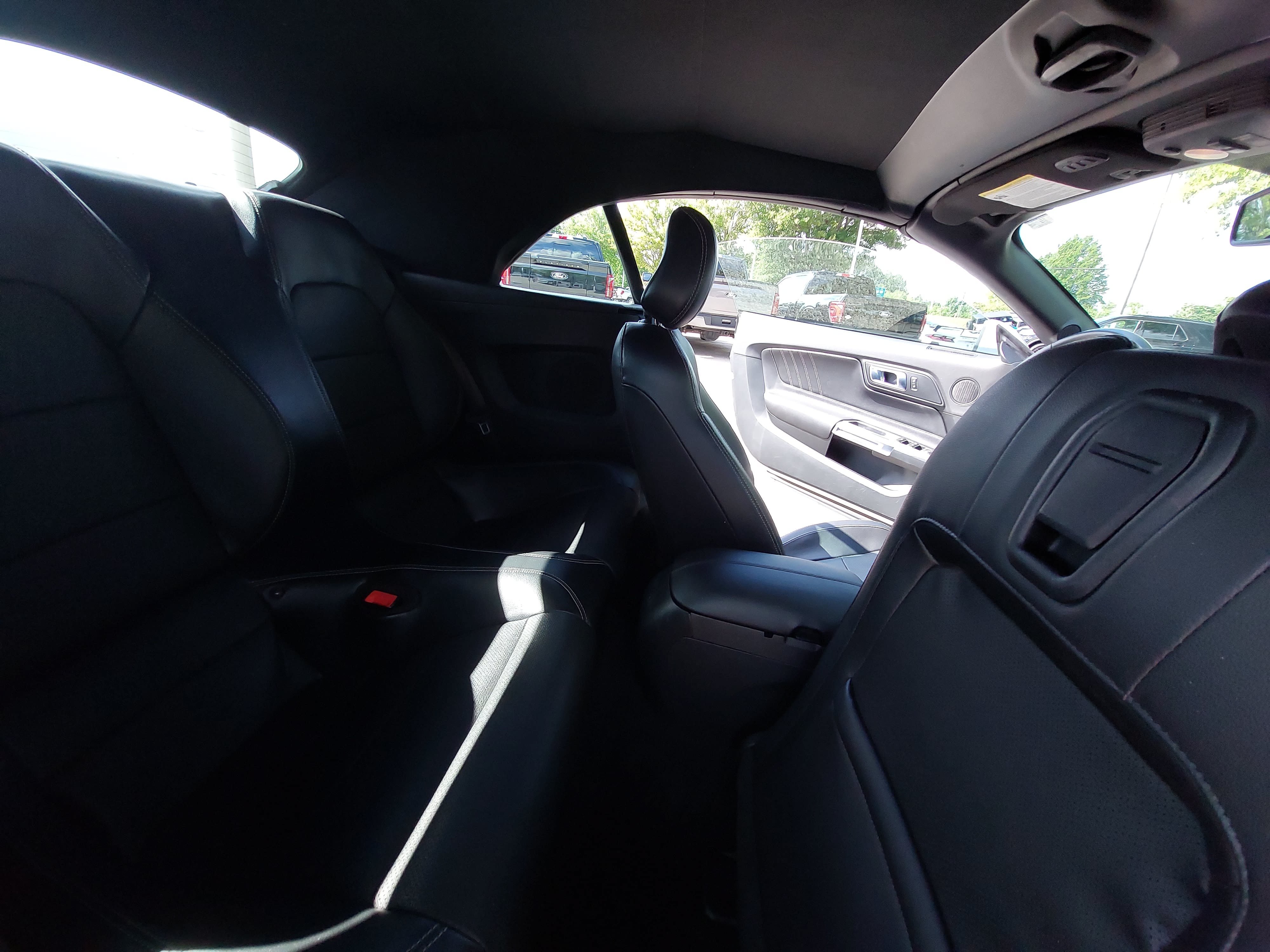 Used 2020 Ford Mustang Premium RWD image 12