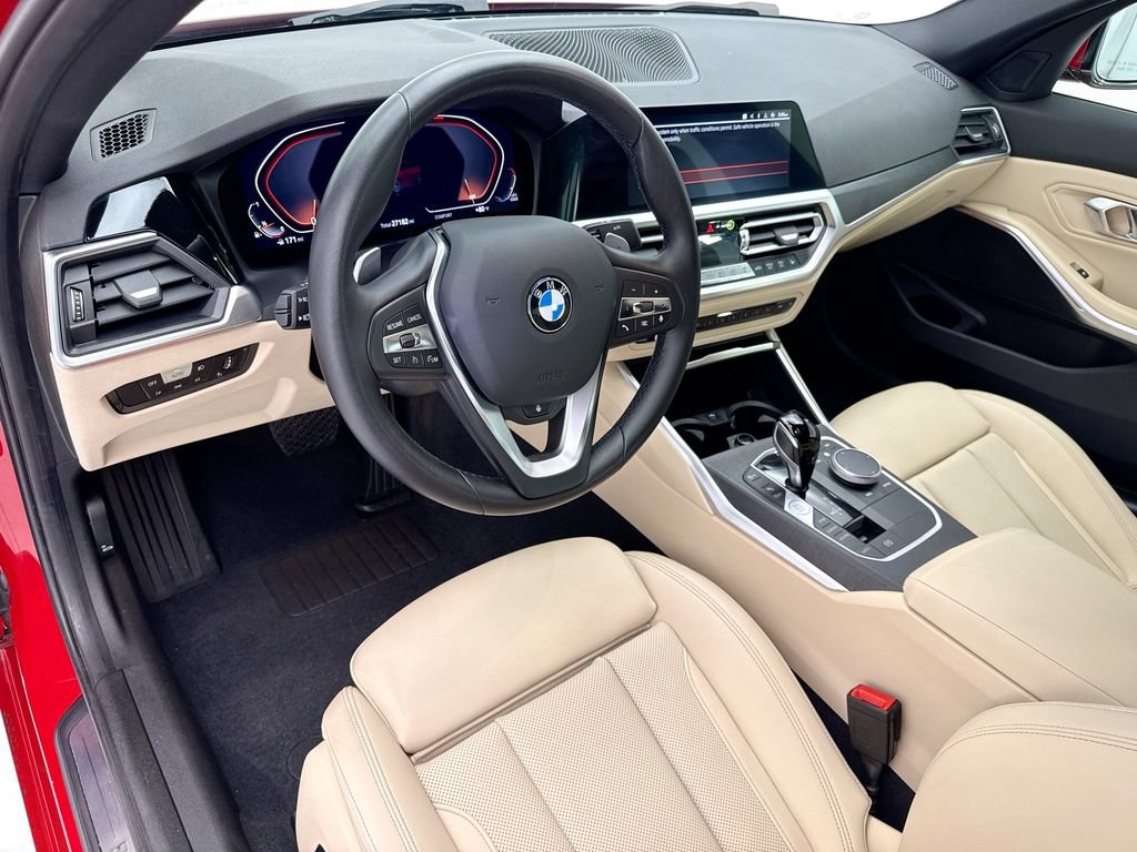 Used 2022 BMW 330i Sedan w/ Premium Package 2 RWD image 9