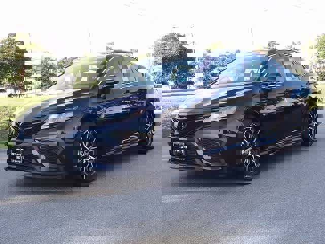 Used 2023 Toyota Camry SE