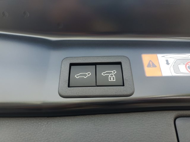 New 2026 Toyota RAV4 AWD Plug-in Hybrid image 9