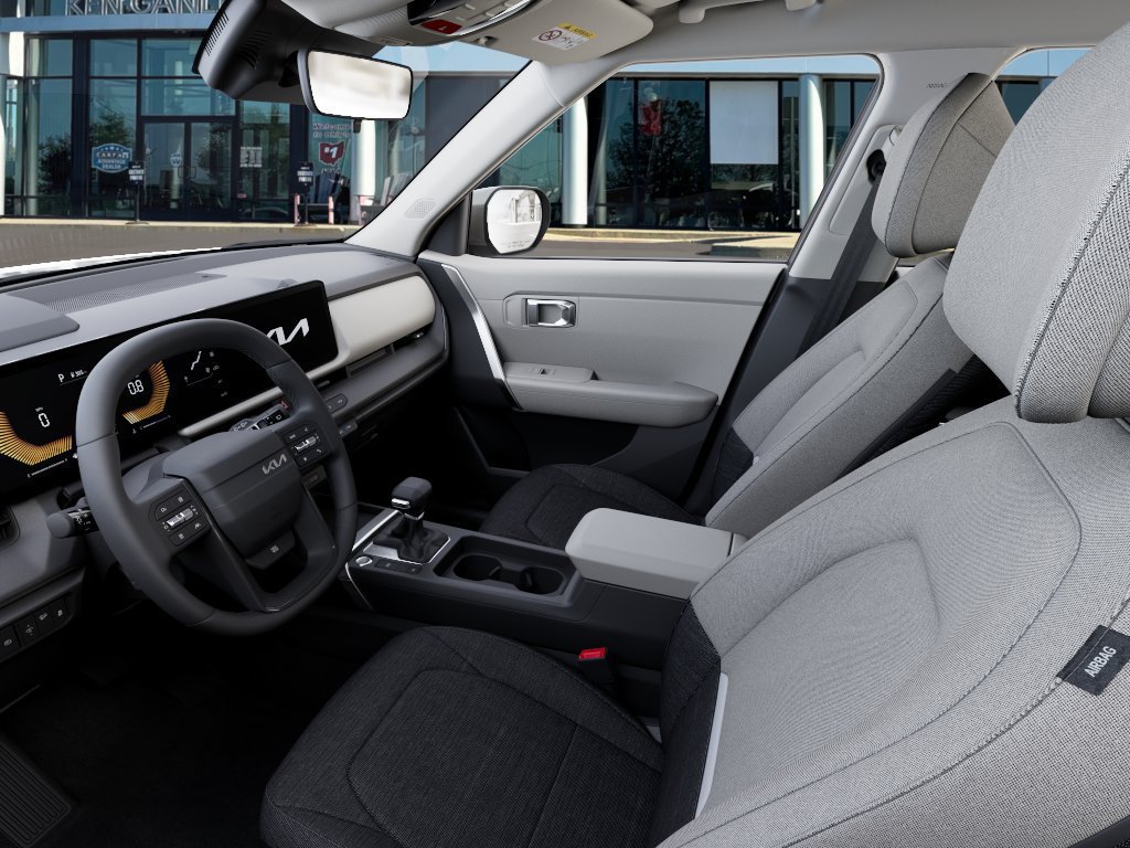 New 2027 Kia Seltos LX FWD image 17