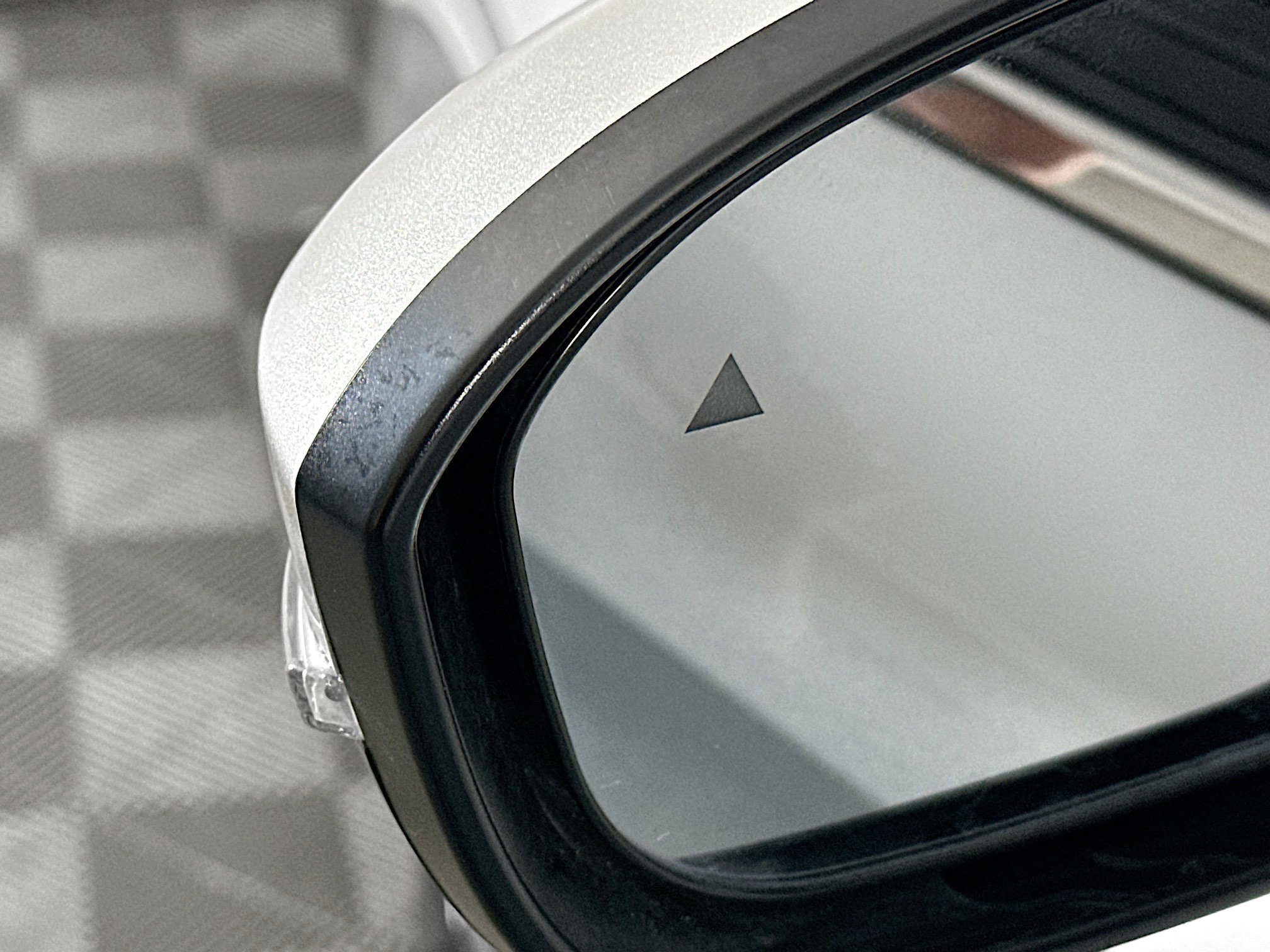 Used 2024 Mitsubishi Outlander SE image 16