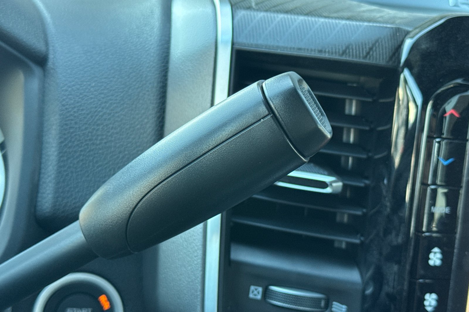 New 2026 RAM 3500 Big Horn AWD/4WD image 20
