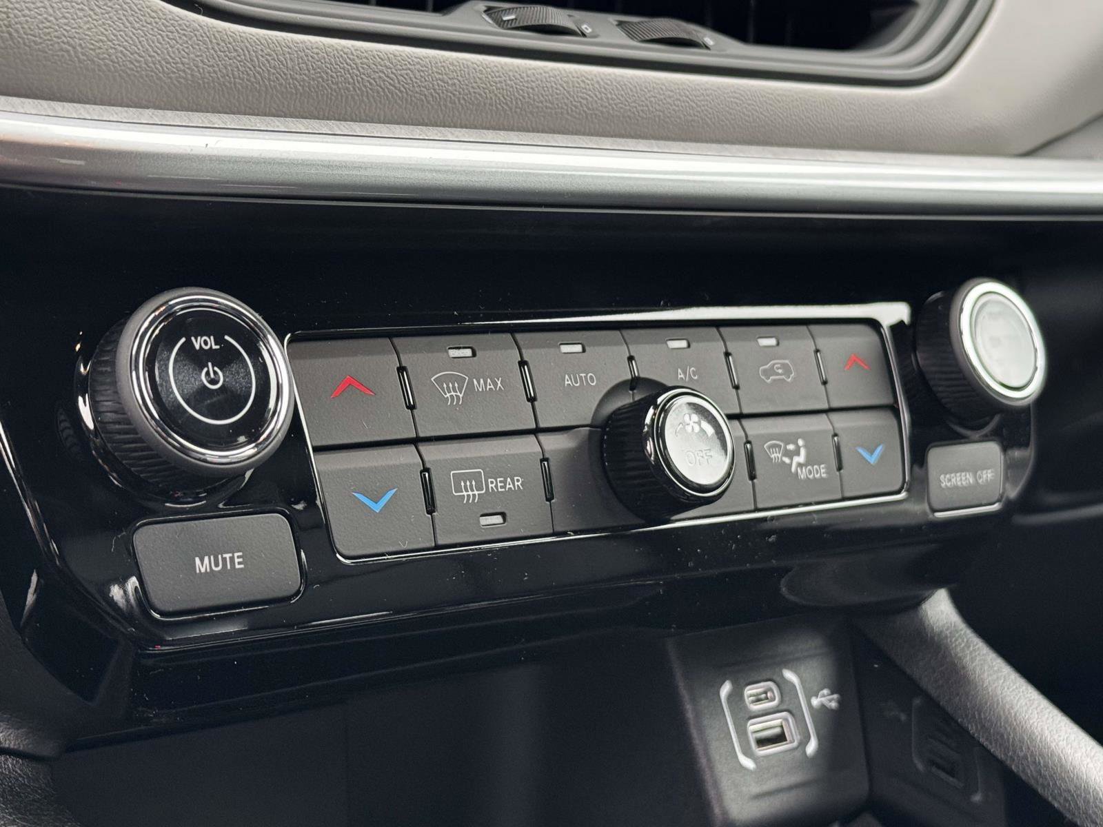 New 2026 Jeep Compass Limited AWD/4WD image 5