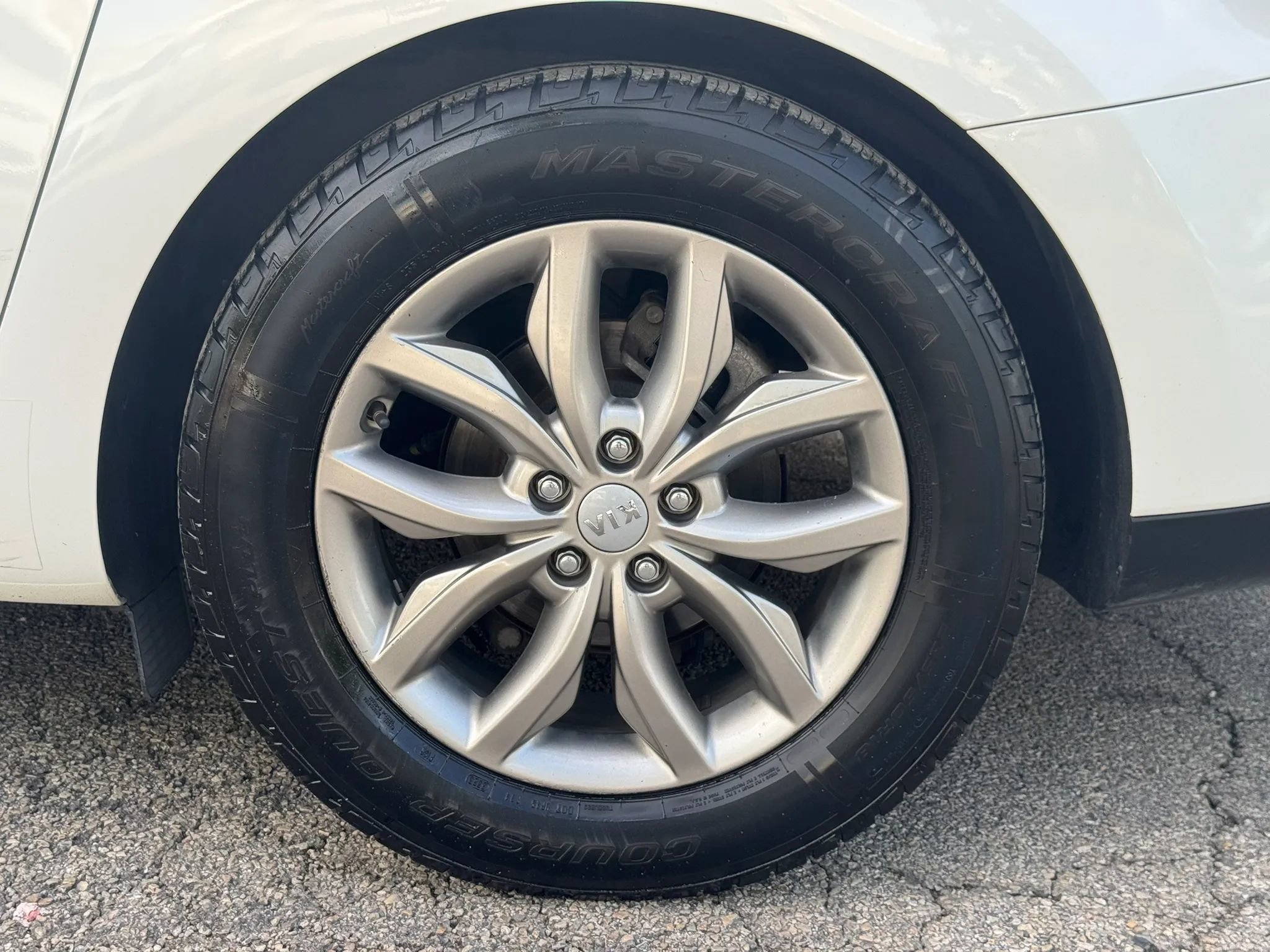 Used 2020 Kia Sedona EX FWD image 36