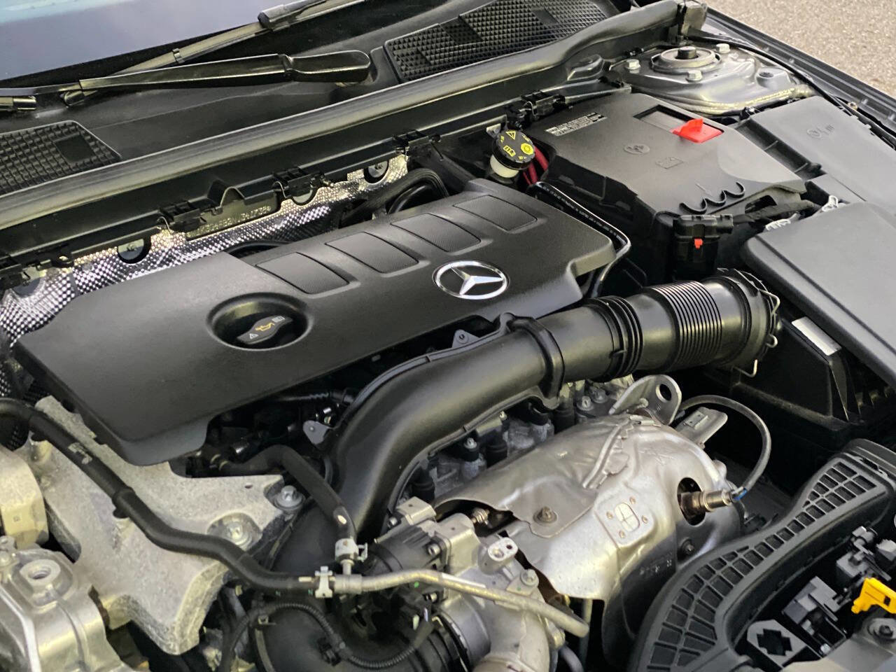 Used 2022 Mercedes-Benz A 220 4MATIC image 9