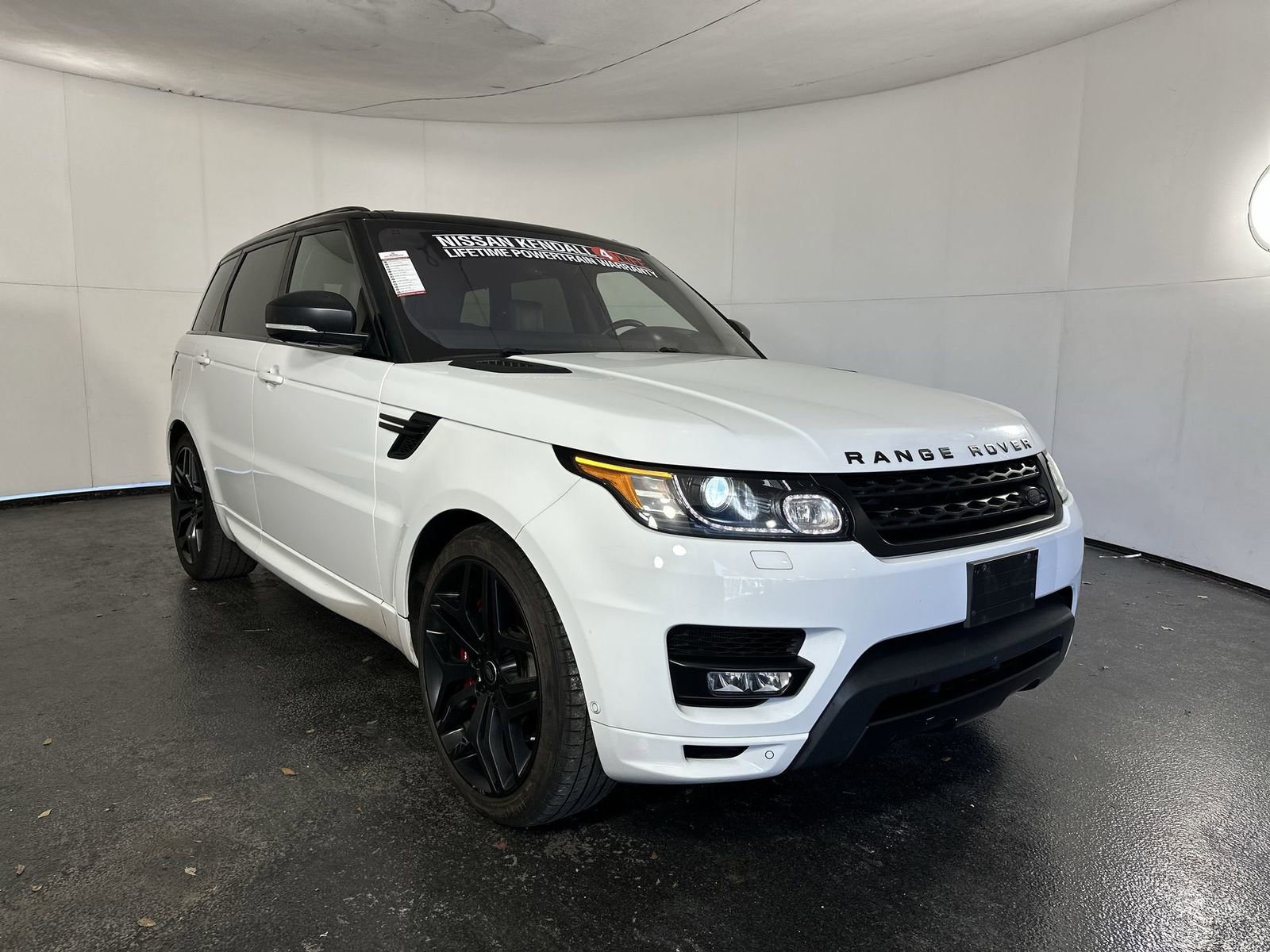 Used 2017 Land Rover Range Rover Sport Autobiography image 3