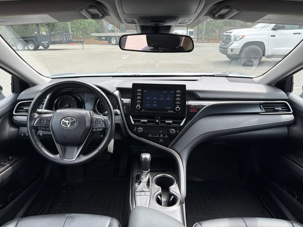 Used 2024 Toyota Camry SE FWD image 8