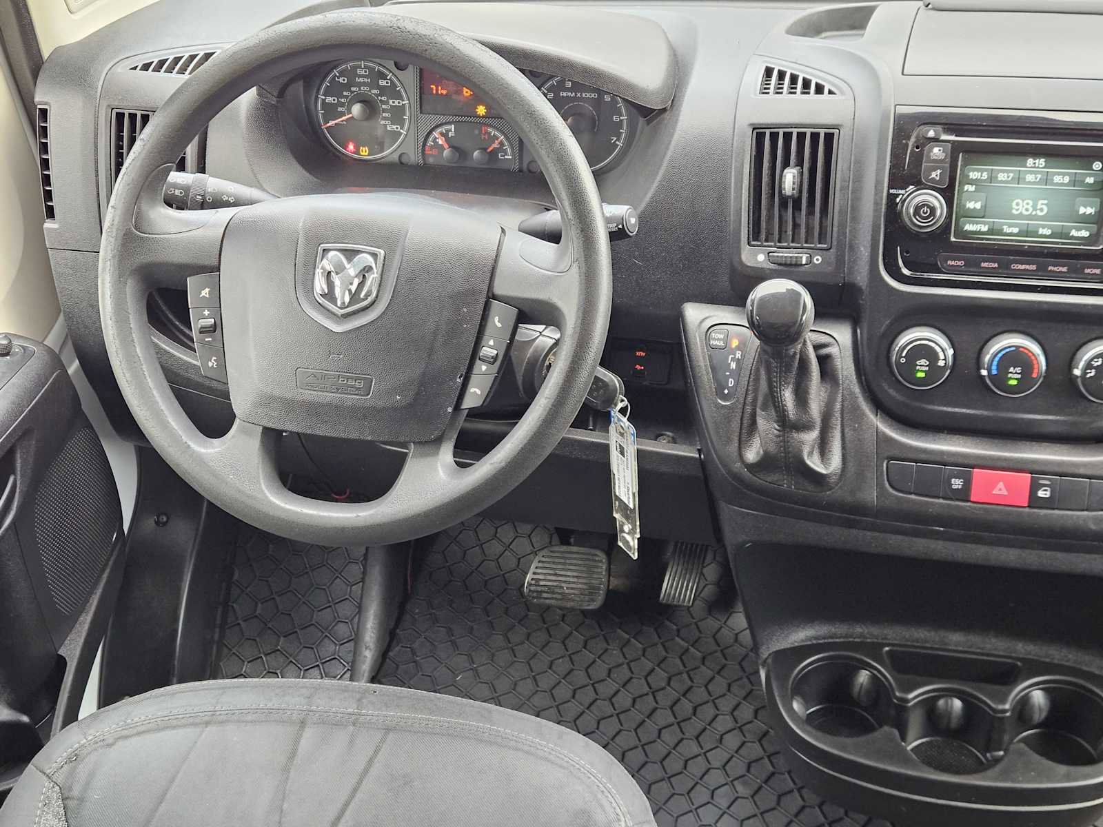 Used 2017 RAM ProMaster 1500 image 25