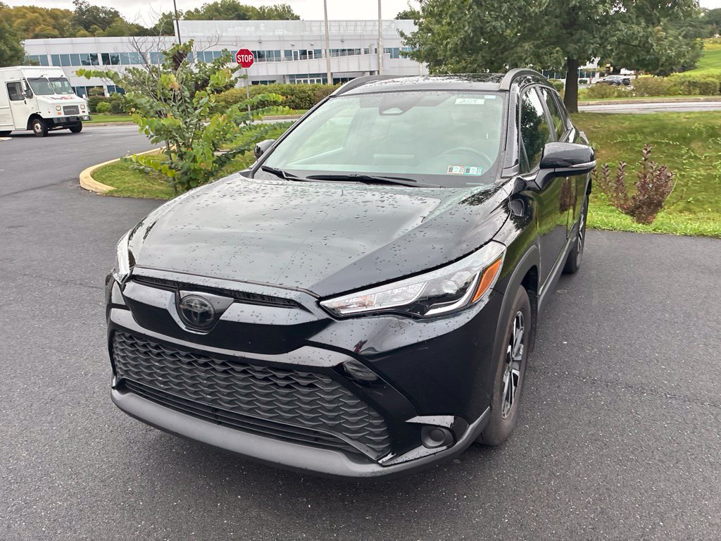 Used 2024 Toyota Corolla Cross AWD Hybrid w/ Moonroof Package image 19