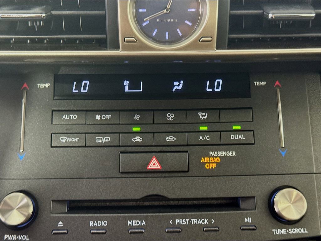 Used 2015 Lexus IS 250 image 19