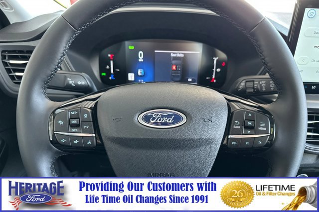 New 2025 Ford Escape SE image 21