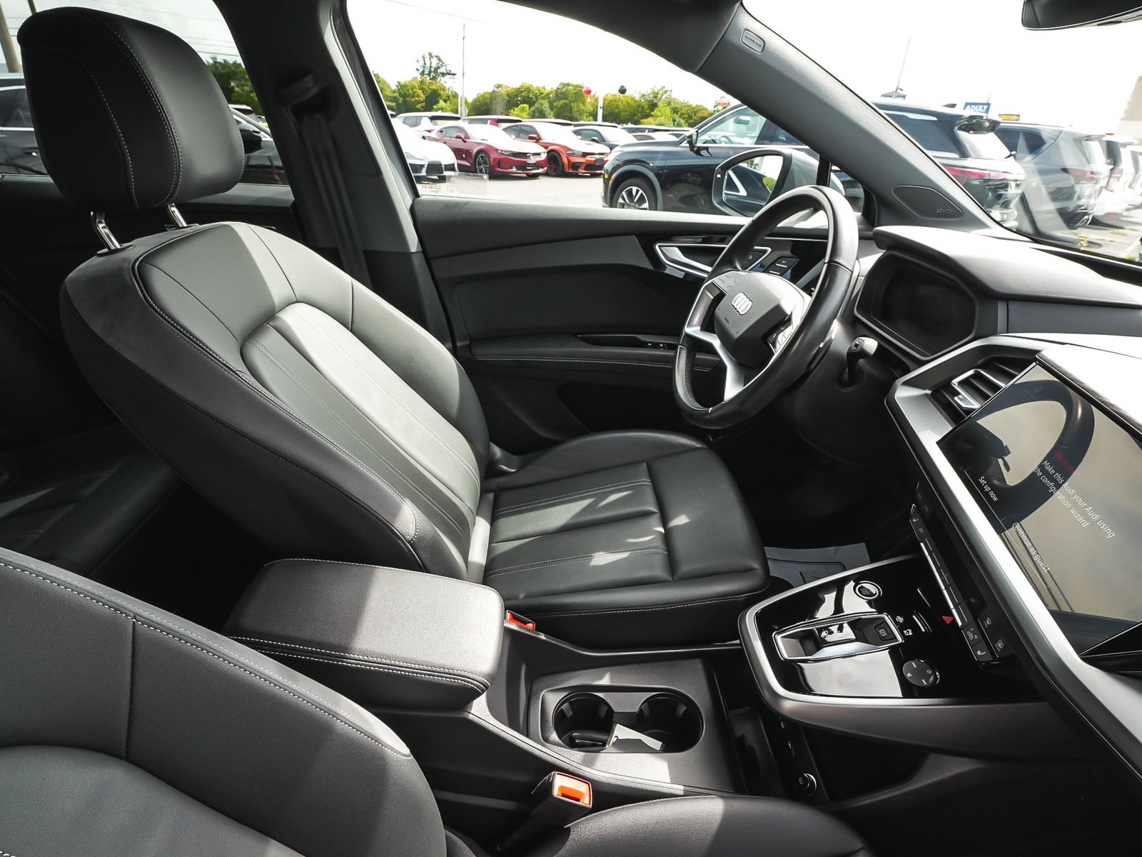 Used 2023 Audi Q4 e-tron Premium Plus w/ Premium Plus AWD/4WD image 38