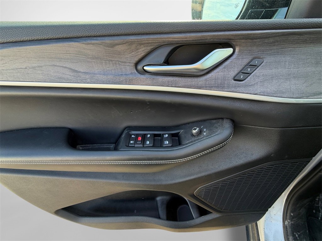 Certified 2024 Jeep Grand Cherokee Limited w/ Luxury Tech Group II image 25