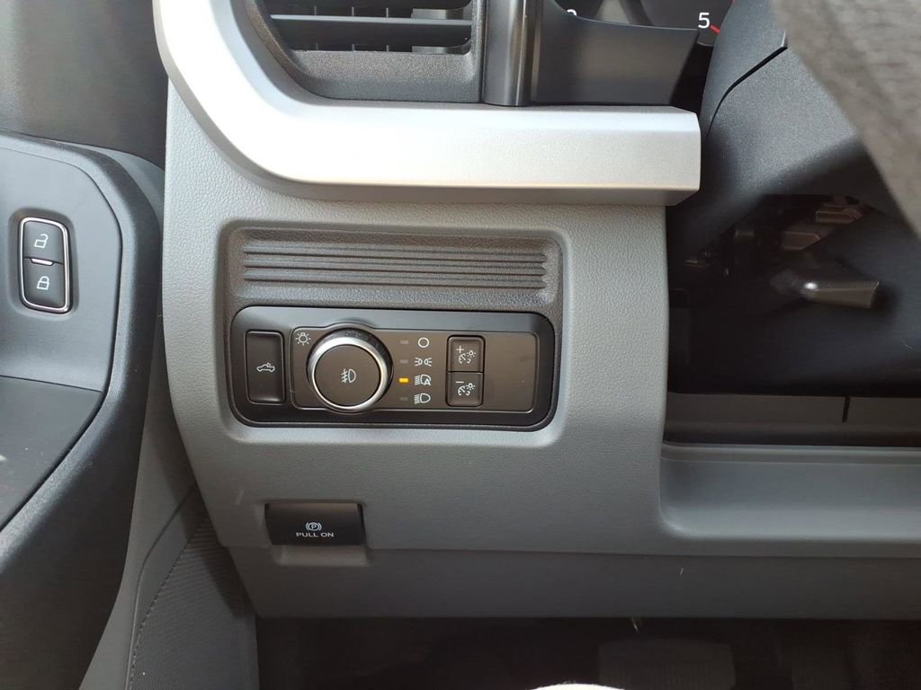 New 2026 Ford F350 XL AWD/4WD image 13