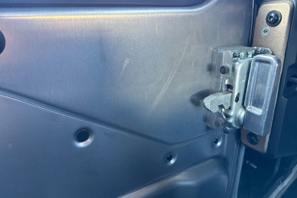 Used 2023 Chevrolet Brightdrop 600 w/ Active Safety Package 2 AWD/4WD image 11