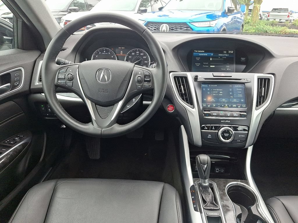 Certified 2018 Acura TLX FWD image 12